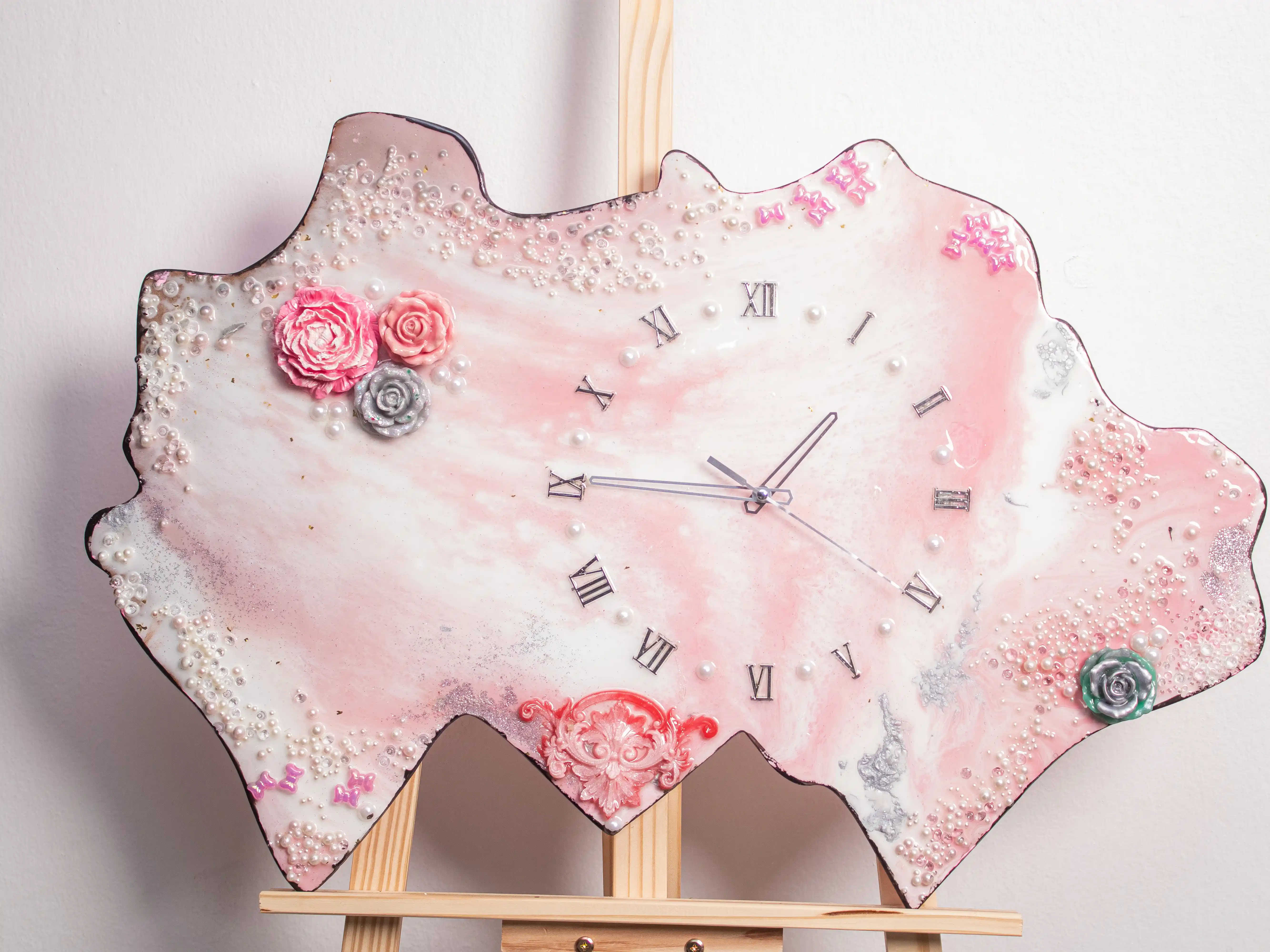 Blush Pink Pearl Clock