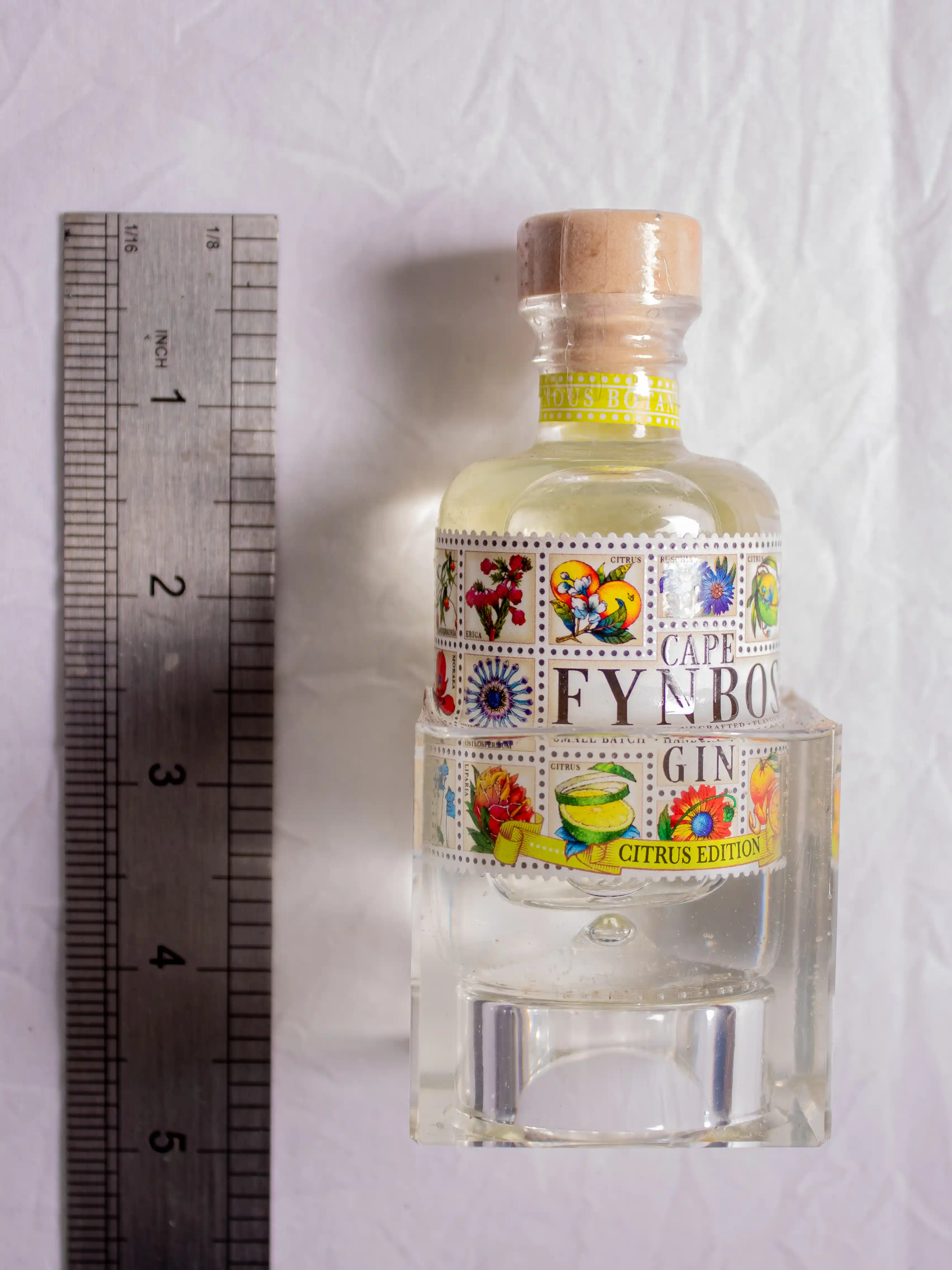 The Cape Fynbos Citrus Gin Resin Display