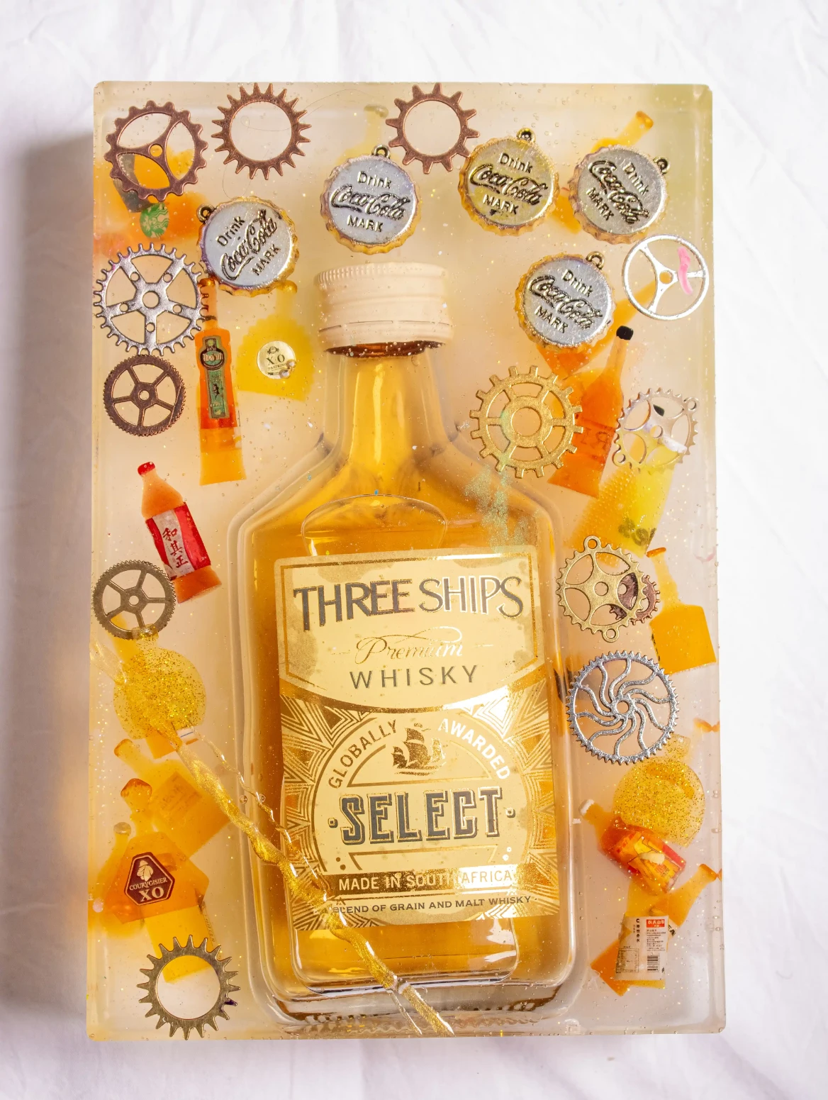 The Three Ships Select Golden Resin Plaque