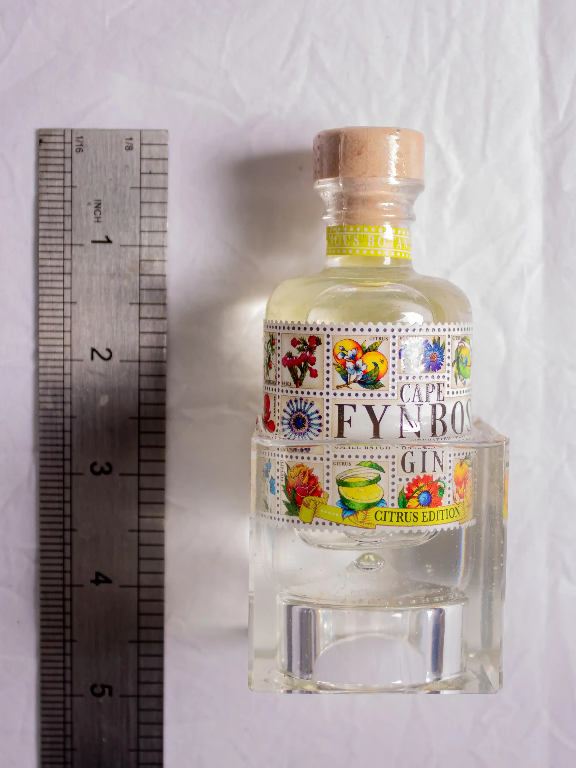 The Cape Fynbos Citrus Gin Resin Display
